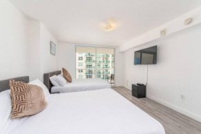 Gorgeous 2 bedroom heart of brickell free parking